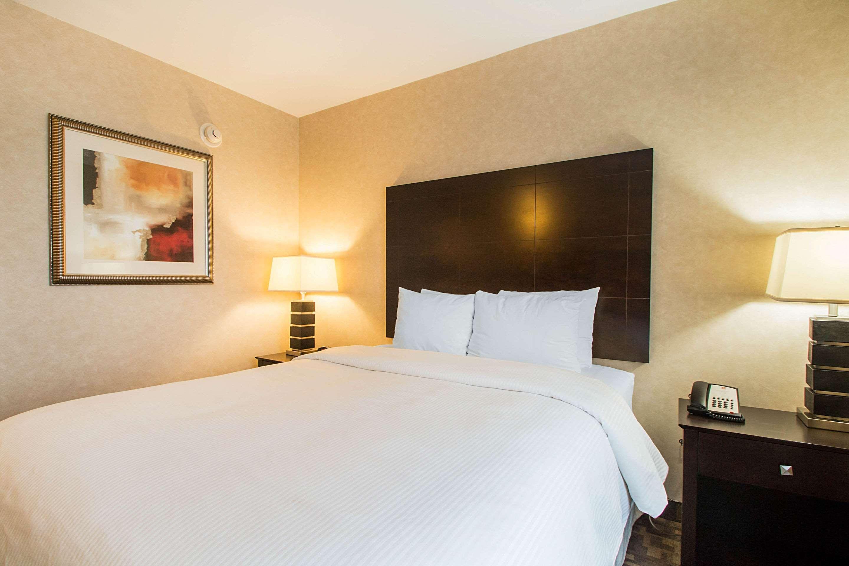 Clarion Inn Elmhurst - Oak Brook Near I-88, I-290, I-294 מראה חיצוני תמונה