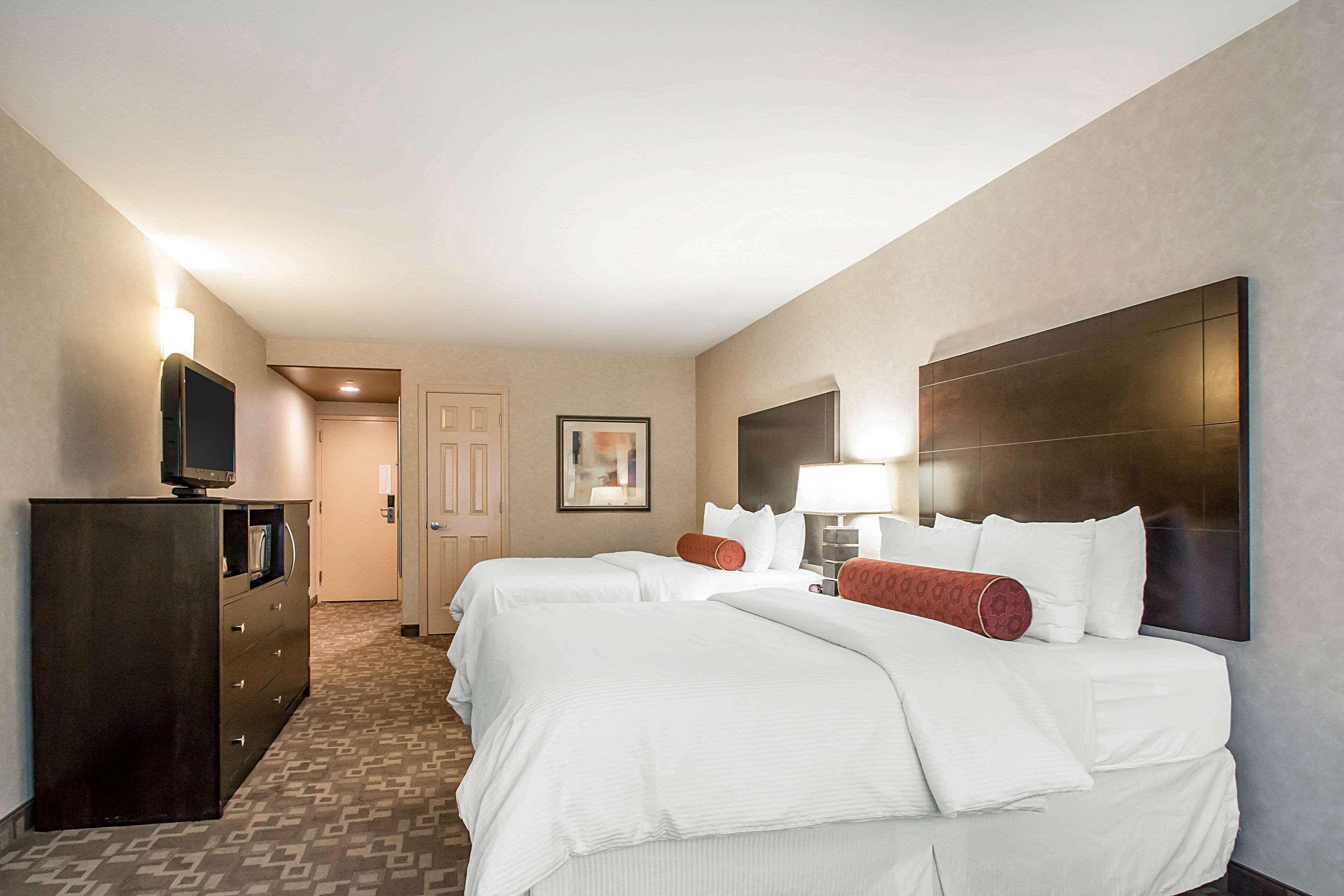 Clarion Inn Elmhurst - Oak Brook Near I-88, I-290, I-294 מראה חיצוני תמונה