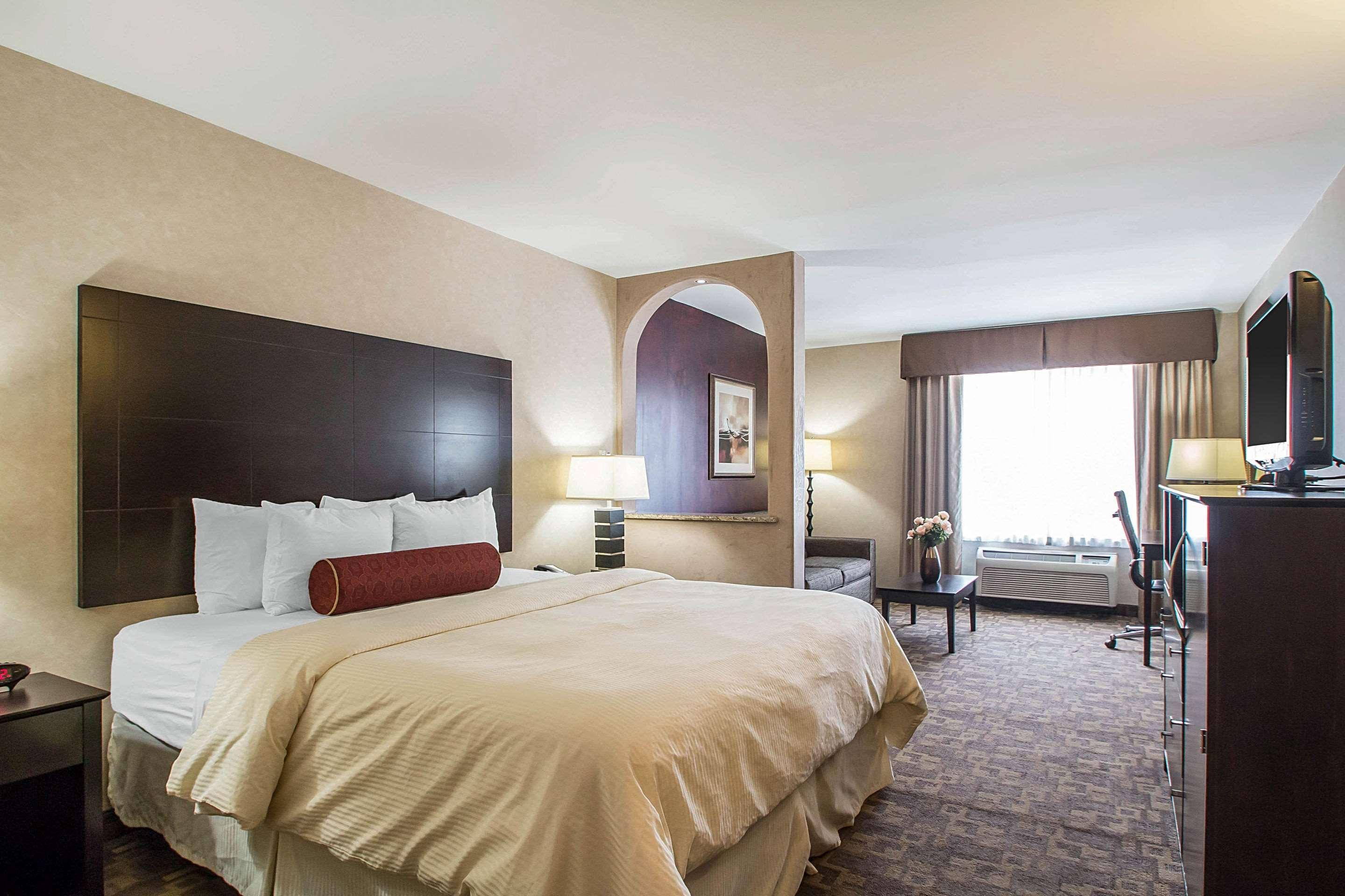 Clarion Inn Elmhurst - Oak Brook Near I-88, I-290, I-294 מראה חיצוני תמונה