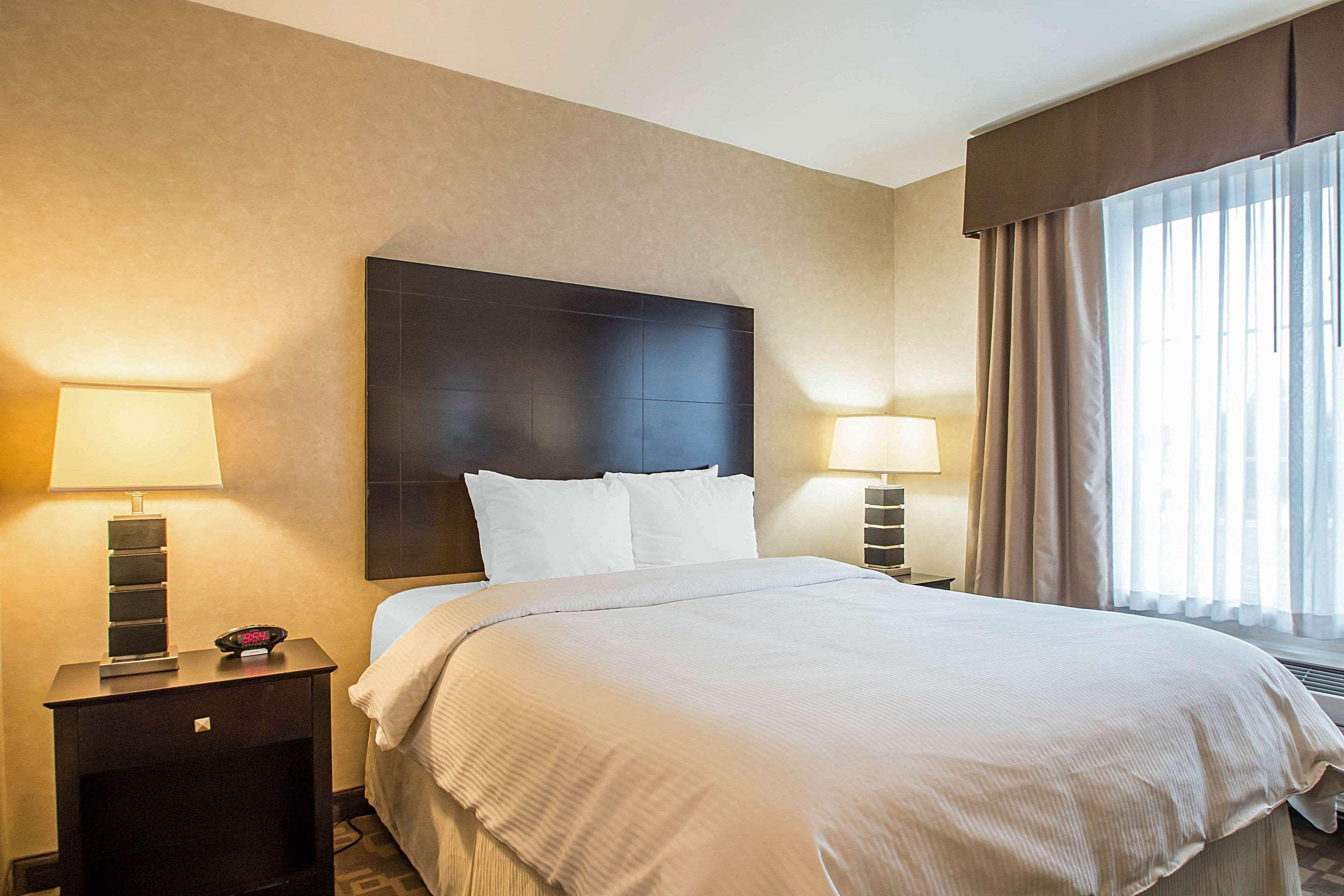 Clarion Inn Elmhurst - Oak Brook Near I-88, I-290, I-294 מראה חיצוני תמונה