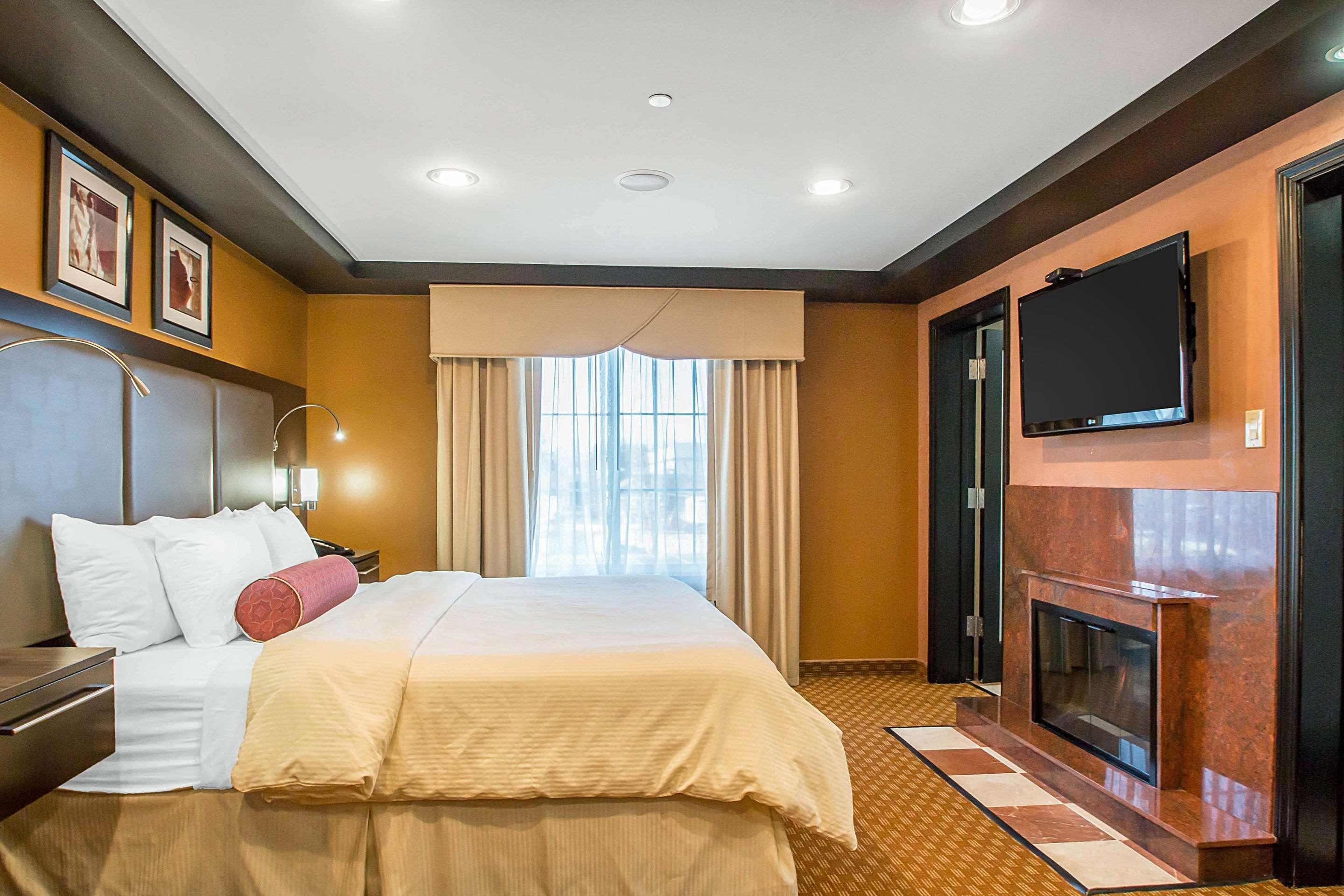 Clarion Inn Elmhurst - Oak Brook Near I-88, I-290, I-294 מראה חיצוני תמונה
