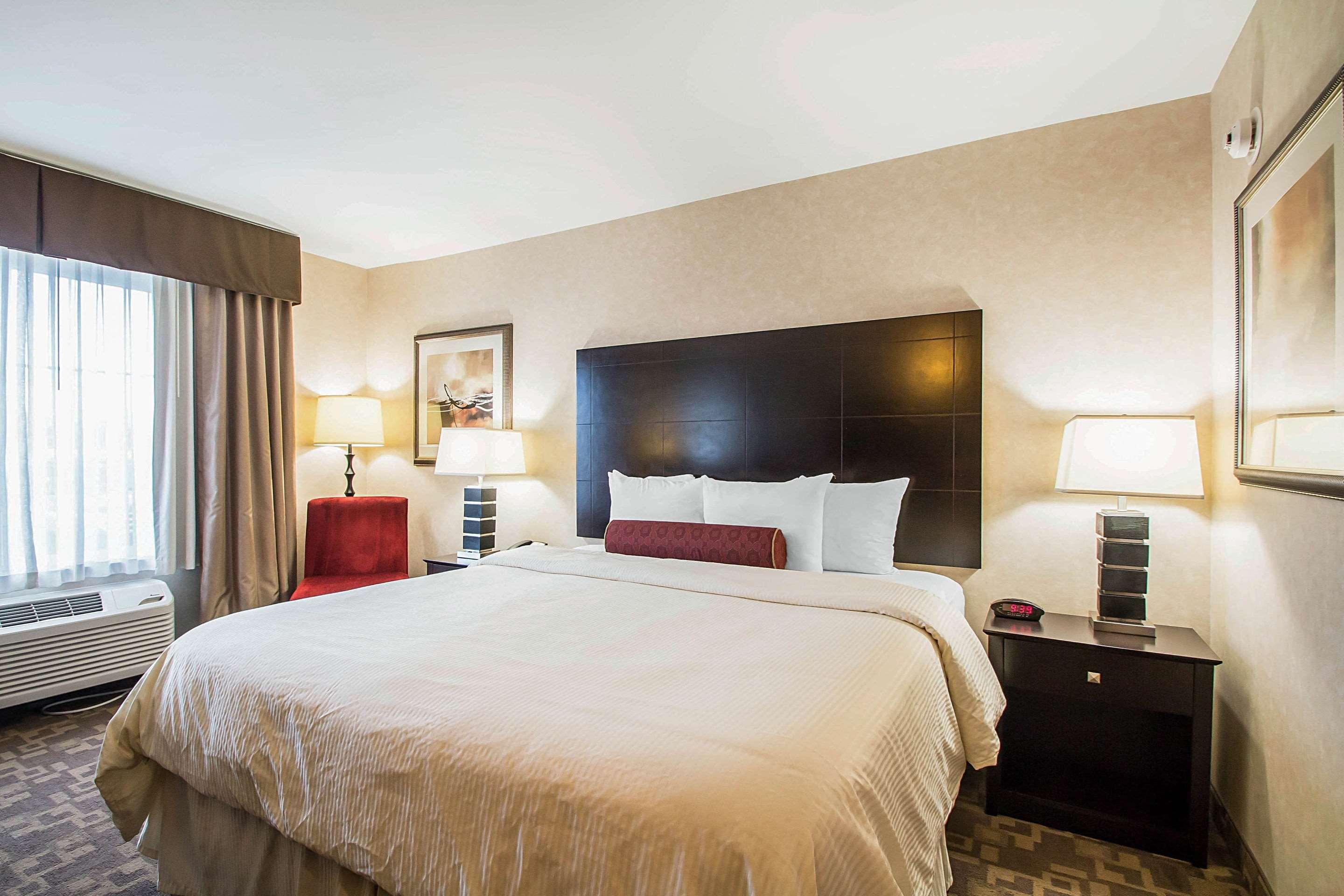 Clarion Inn Elmhurst - Oak Brook Near I-88, I-290, I-294 מראה חיצוני תמונה
