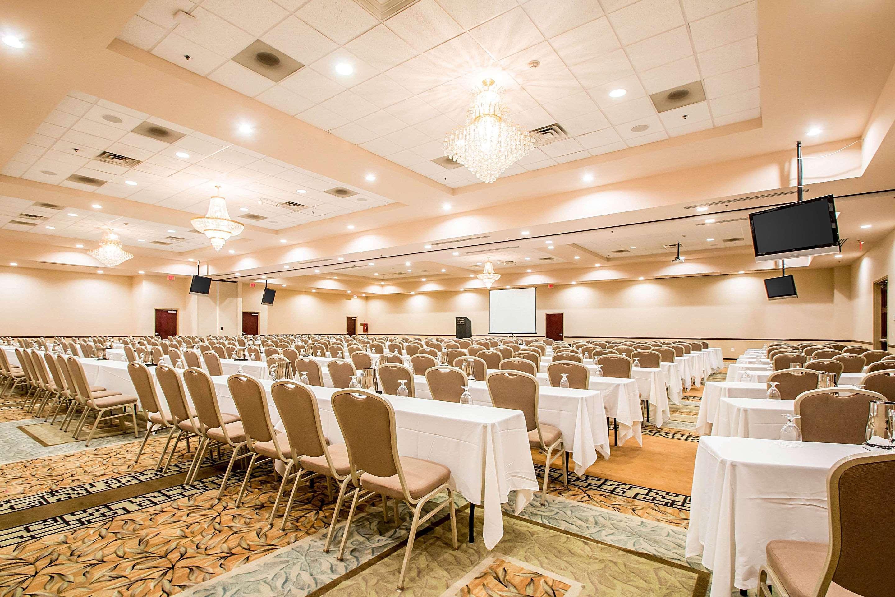 Clarion Inn Elmhurst - Oak Brook Near I-88, I-290, I-294 מראה חיצוני תמונה