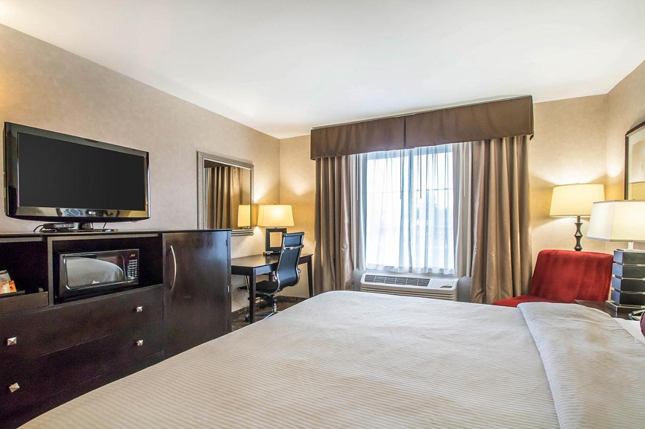 Clarion Inn Elmhurst - Oak Brook Near I-88, I-290, I-294 מראה חיצוני תמונה