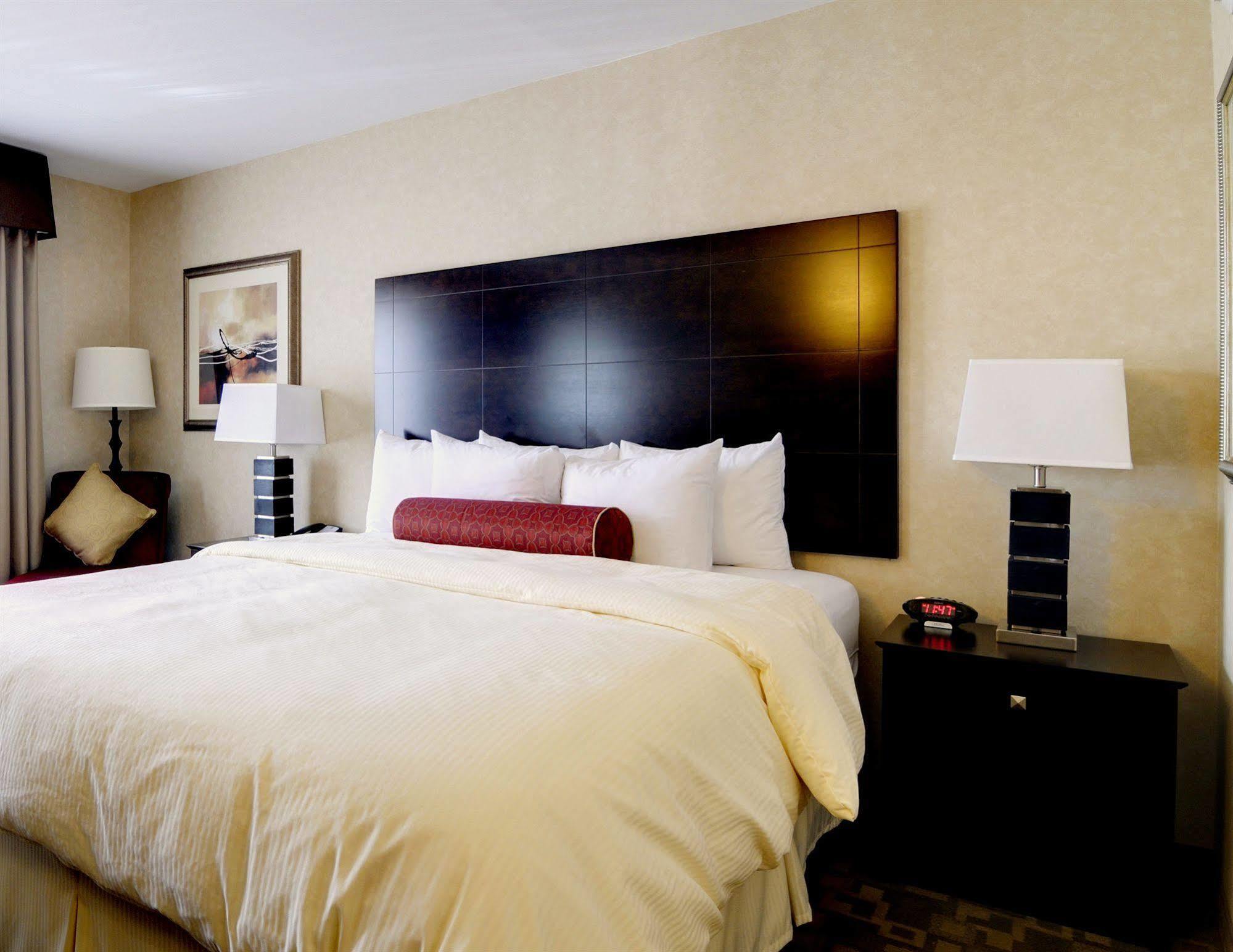 Clarion Inn Elmhurst - Oak Brook Near I-88, I-290, I-294 מראה חיצוני תמונה
